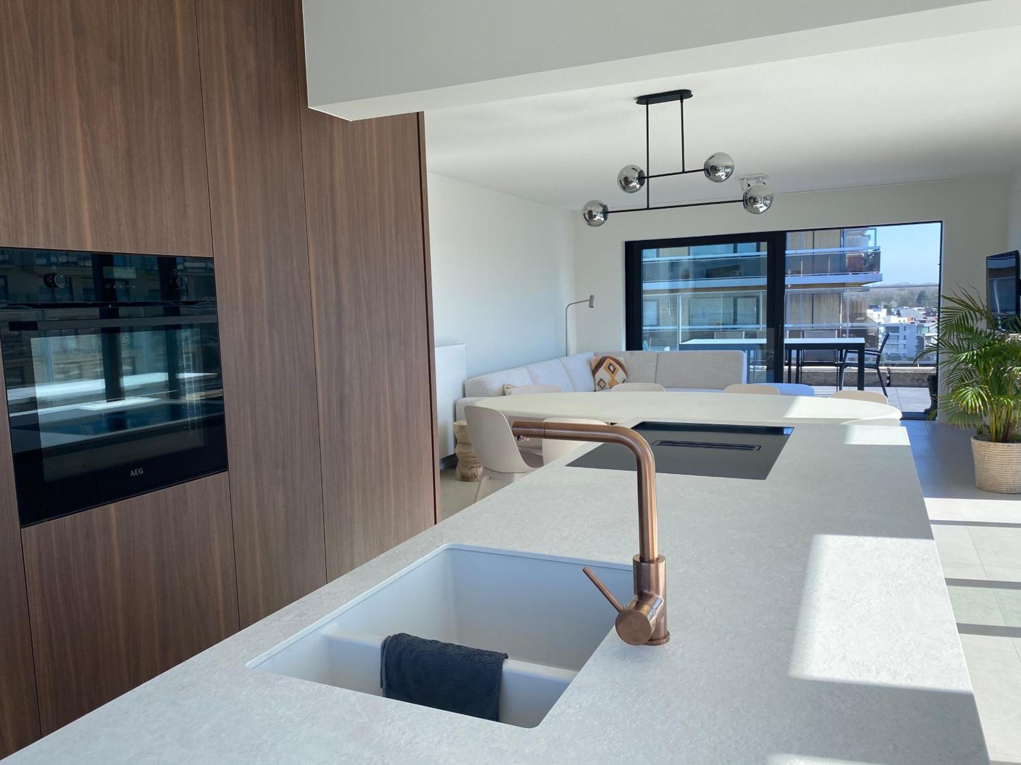 Penthouse Solaris Apartment *